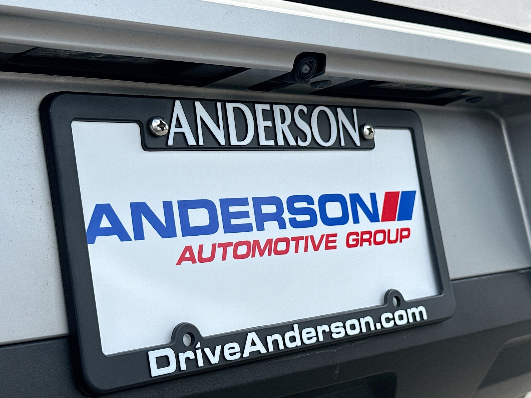 Used 2024 Nissan Pathfinder SL AWD/4WD image 16