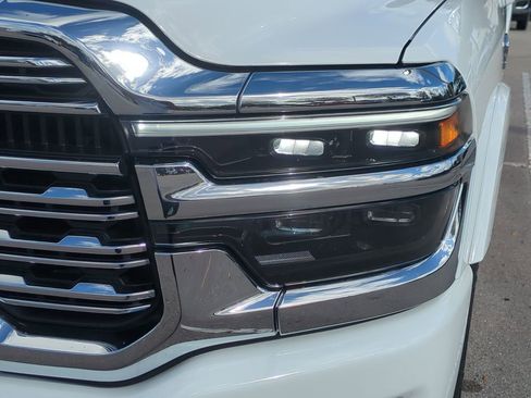 Used 2025 RAM 2500 Limited image 11