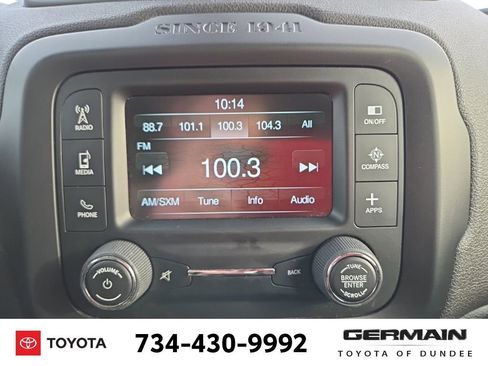 Used 2016 Jeep Renegade Latitude image 33