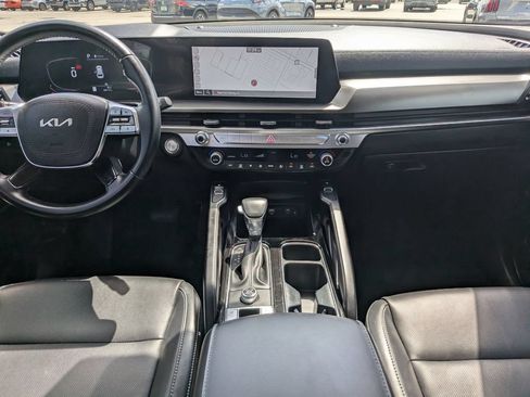 Used 2024 Kia Telluride S FWD image 16