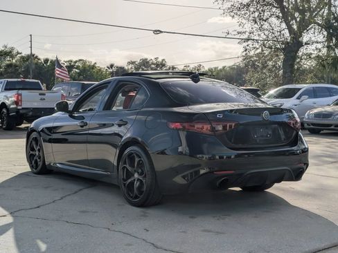 Used 2018 Alfa Romeo Giulia Ti Sport w/ Quick Order Package 22U Sport image 2