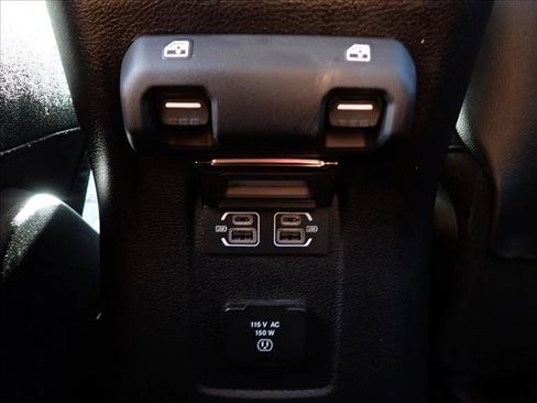 Used 2024 Jeep Wrangler Unlimited Rubicon 4xe AWD/4WD image 9