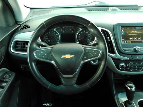 Used 2019 Chevrolet Equinox LT FWD image 29