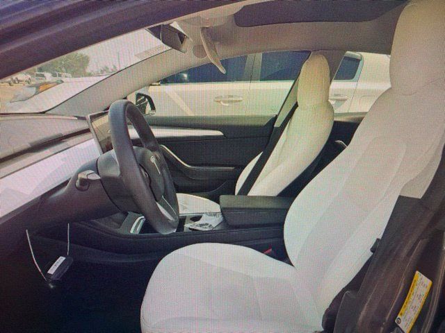 Used 2022 Tesla Model 3 Performance AWD/4WD image 6