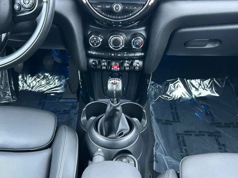 Used 2019 MINI Cooper S FWD image 25