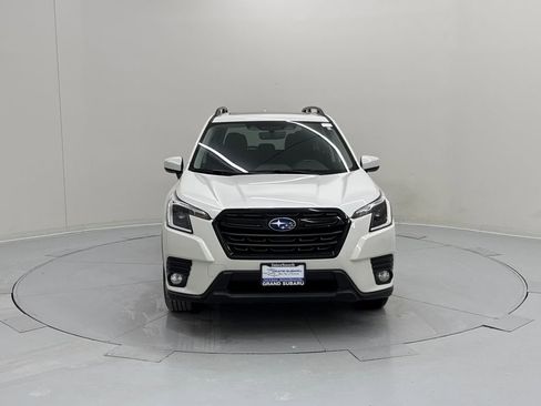 Used 2022 Subaru Forester Premium w/ Popular Package #1 image 8