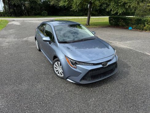 Used 2020 Toyota Corolla LE FWD image 38