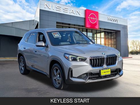 Used 2023 BMW X1 xDrive28i image 2