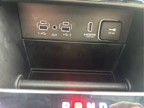 Used 2023 Jeep Grand Cherokee 4WD 4xe image 23