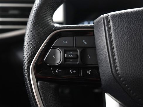 Used 2023 Toyota Tundra Limited w/ Power Package image 25