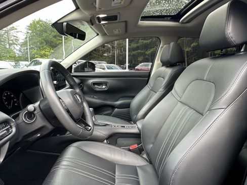 Used 2024 Honda HR-V EX-L image 7