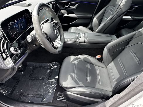 Certified 2025 Mercedes-Benz E 53 AMG e 4MATIC Sedan w/ AMG Dynamic Plus Package image 10