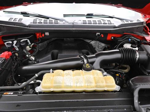 Used 2020 Ford F150 XLT image 13