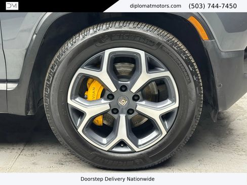 Used 2023 Rivian R1T Adventure image 35