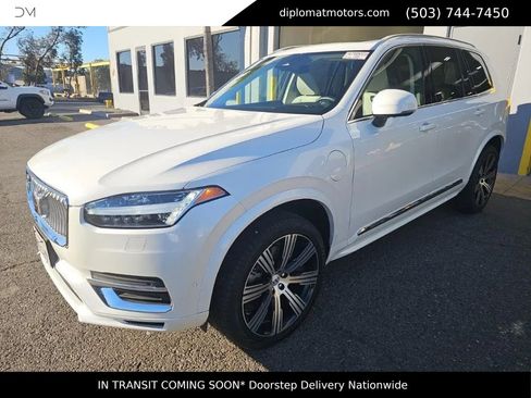 Used 2024 Volvo XC90 T8 Ultimate image 1