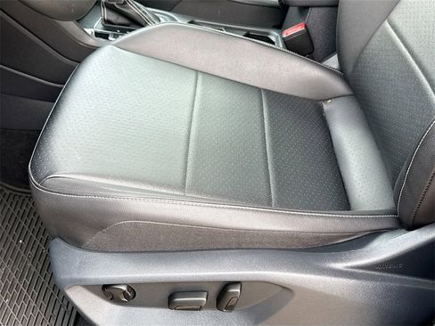 Used 2021 Volkswagen Tiguan SE w/ Panoramic Sunroof Package image 20