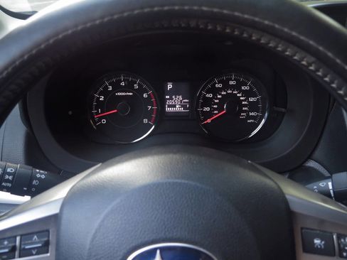 Used 2014 Subaru Forester 2.5i Touring AWD/4WD image 8
