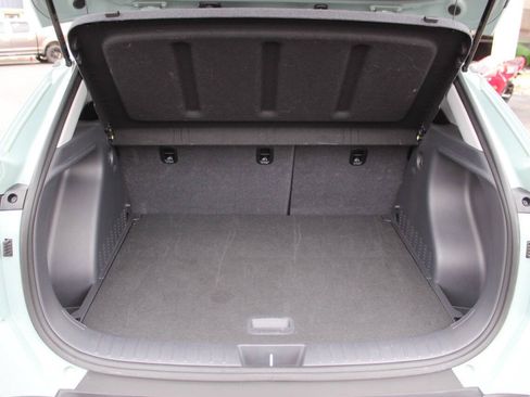 Used 2025 Hyundai Kona SEL FWD image 14