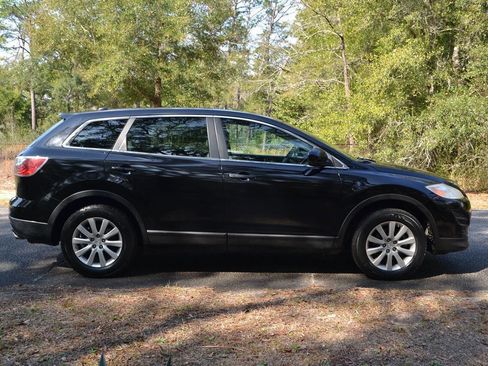 Used 2010 MAZDA CX-9 Touring w/ Moonroof & Bose Audio Pkg image 5