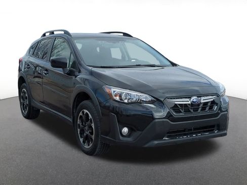 Used 2023 Subaru Crosstrek 2.0i Premium image 10