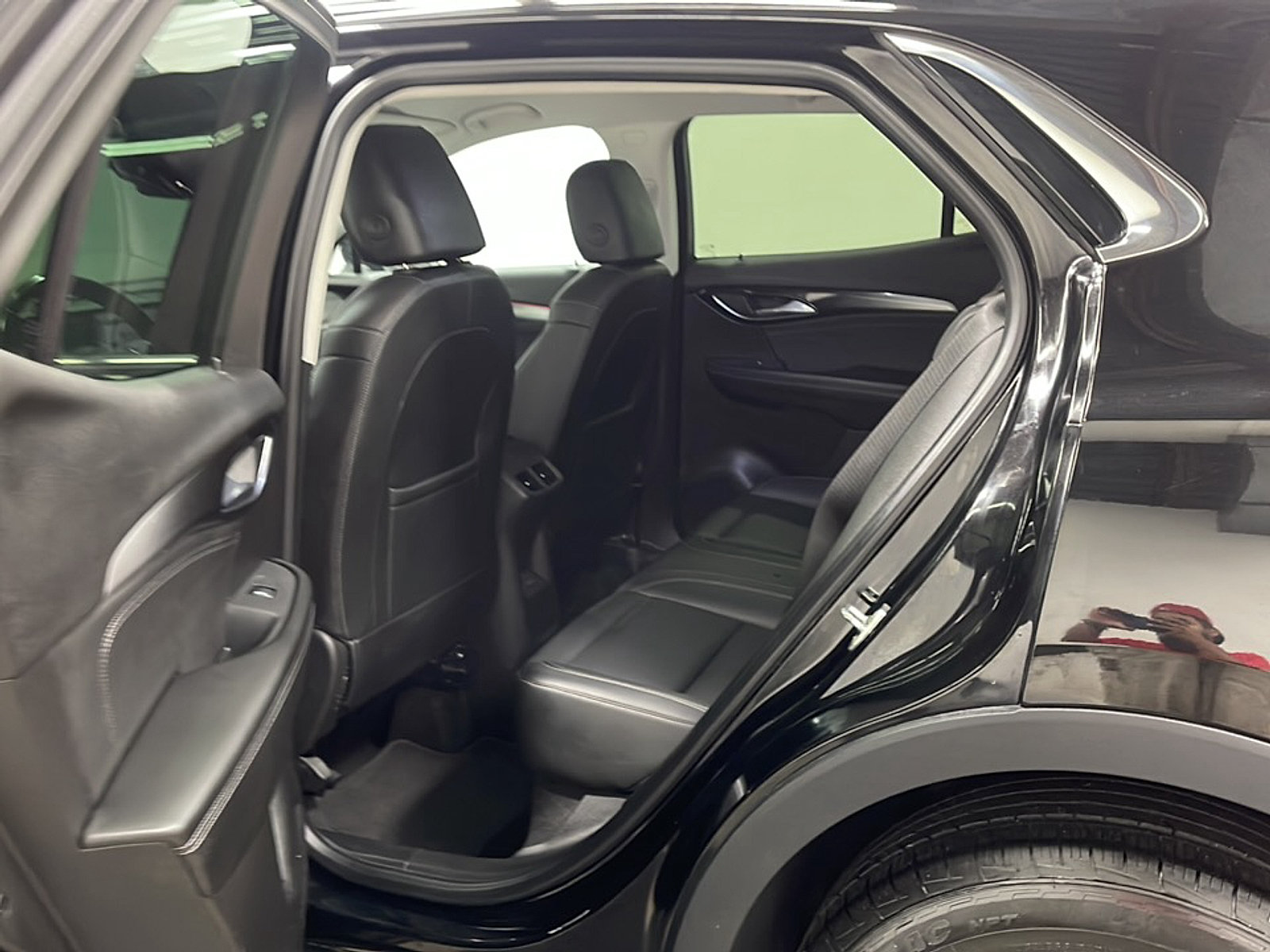 Used 2024 Buick Envision Preferred AWD/4WD image 15
