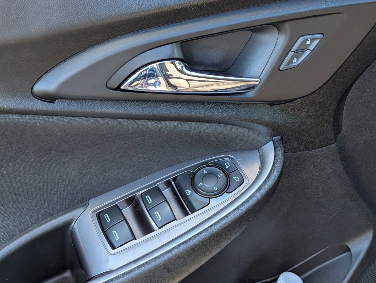 Used 2018 Chevrolet Malibu LS FWD image 22