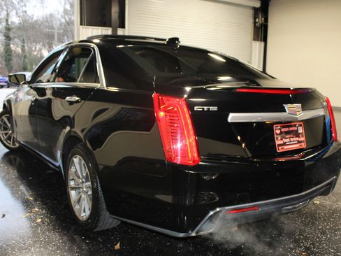 Used 2019 Cadillac CTS Luxury RWD image 5