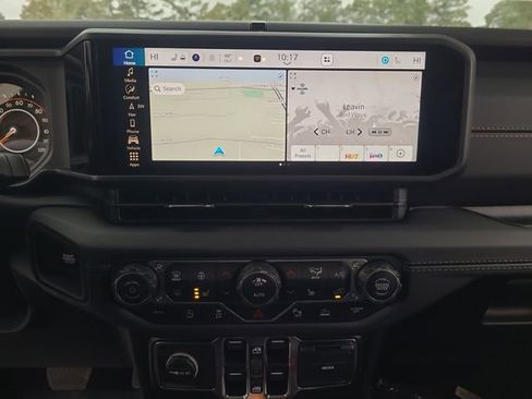 New 2026 Jeep Wrangler Unlimited Sahara AWD/4WD image 10