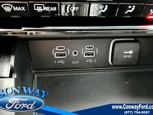 Used 2025 Jeep Grand Cherokee L Laredo w/ Luxury Tech Group I image 18