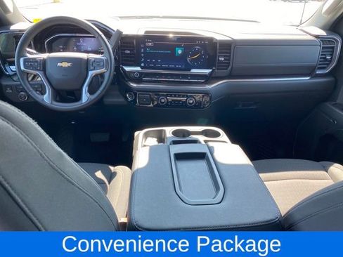 Used 2025 Chevrolet Silverado 1500 LT image 5