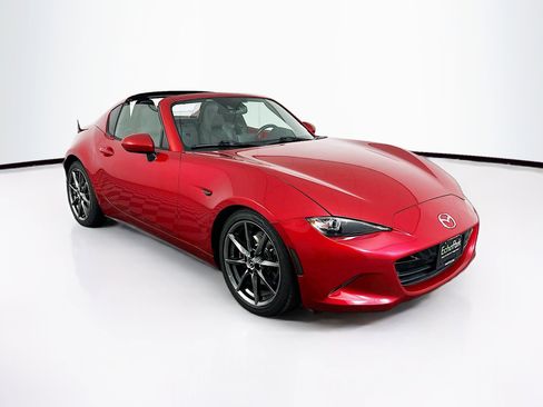Used 2017 MAZDA MX-5 Miata RF Grand Touring RWD image 32