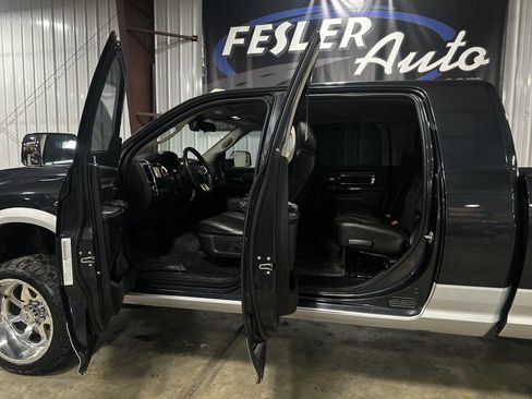 Used 2015 RAM 2500 Laramie w/ Convenience Group image 17