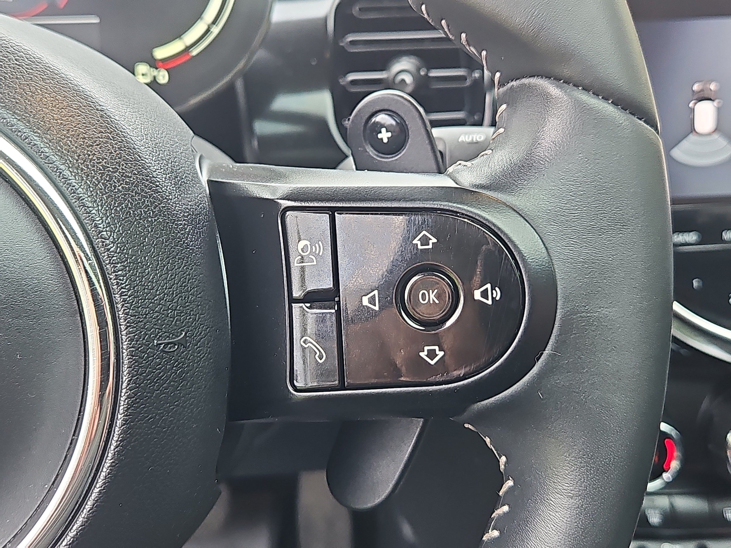 Used 2023 MINI Cooper S FWD image 17