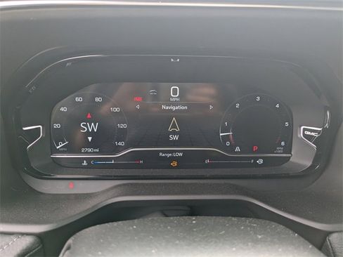 Used 2024 GMC Yukon XL Denali image 31