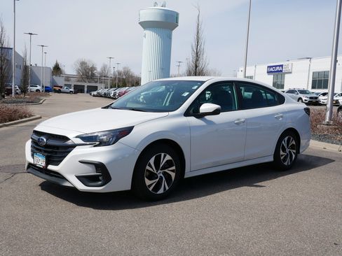 Used 2025 Subaru Legacy Premium image 3