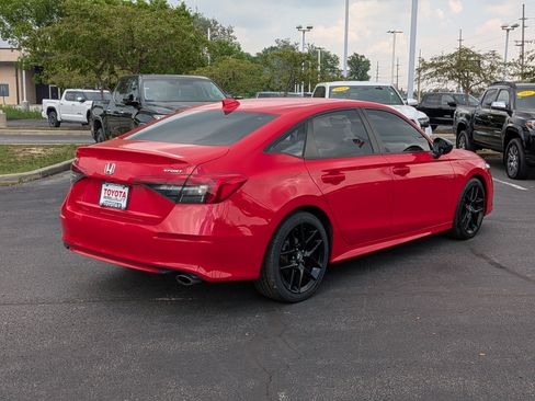 Used 2023 Honda Civic Sport image 8