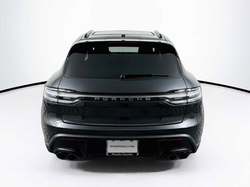 Certified 2026 Porsche Macan AWD/4WD image 10