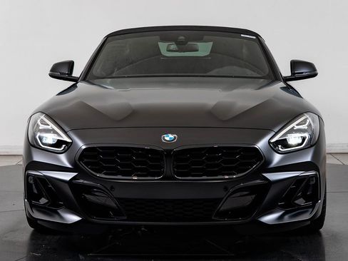 New 2026 BMW Z4 M40i RWD image 3