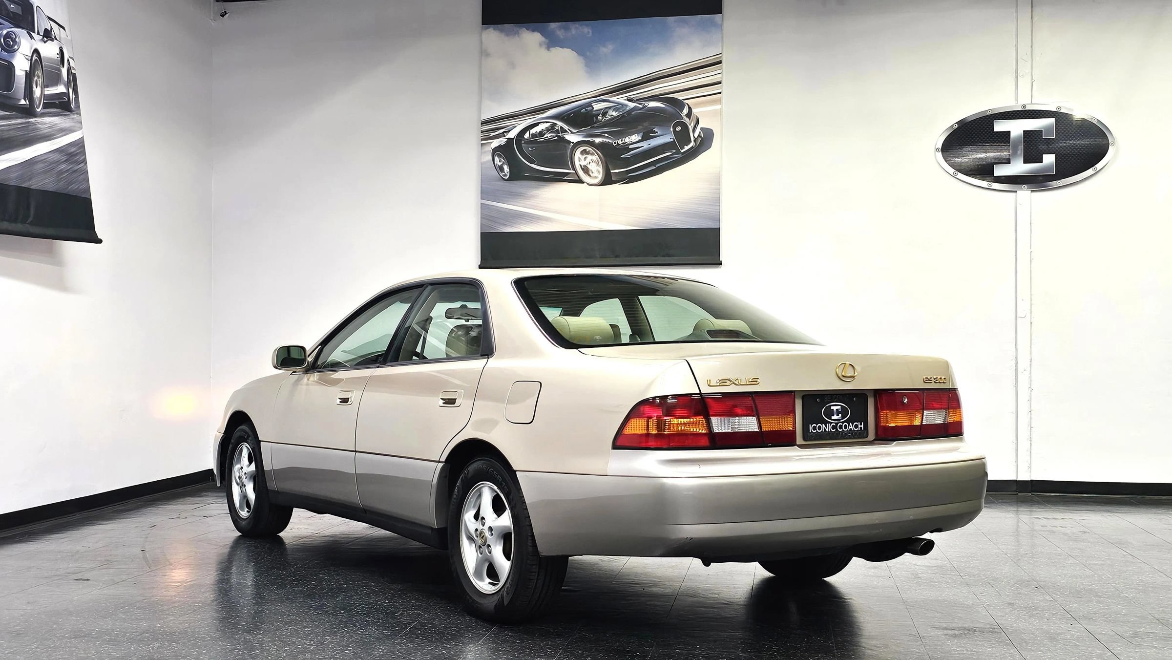 Used 1999 Lexus ES 330 FWD image 16