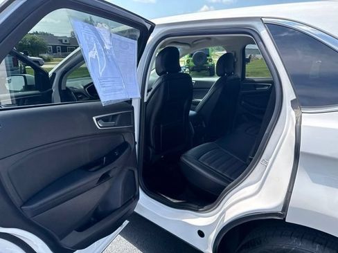 Used 2018 Ford Edge SEL w/ Equipment Group 201A FWD image 33