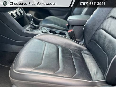 Used 2019 Volkswagen Tiguan SEL Premium AWD/4WD image 23