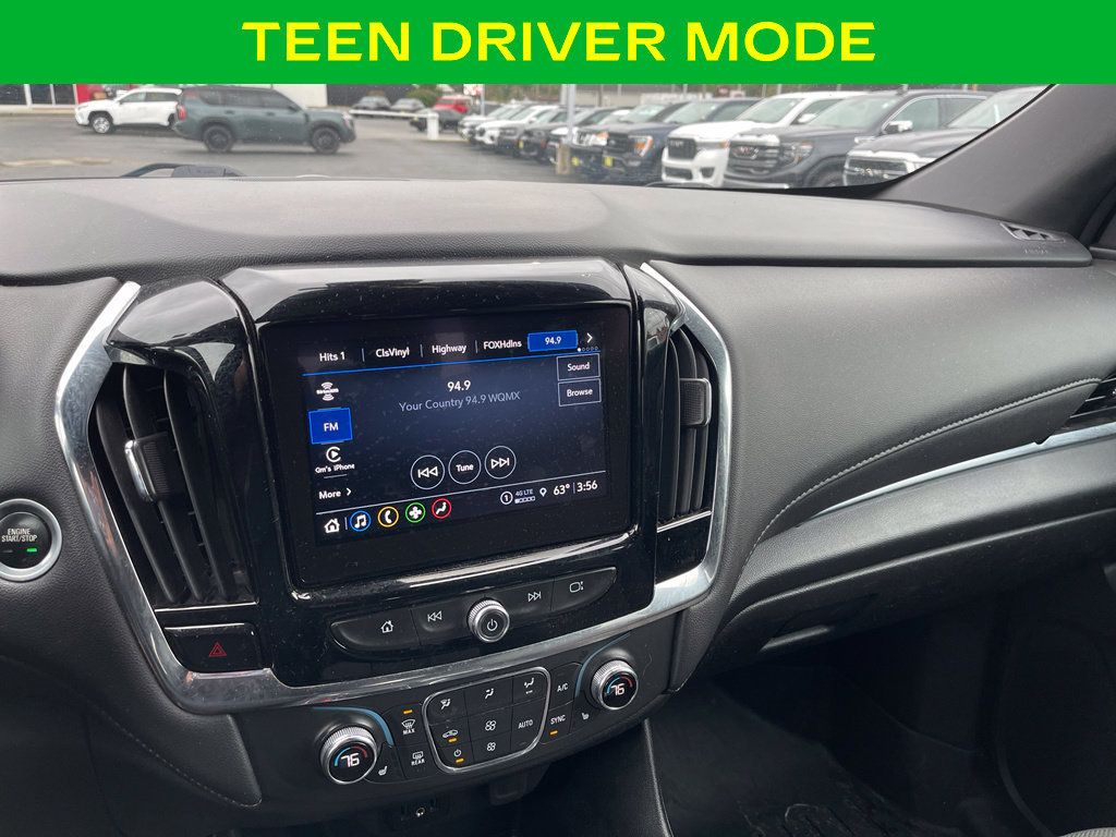 Used 2023 Chevrolet Traverse LT AWD/4WD image 18
