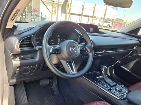 Used 2025 MAZDA CX-30 AWD 2.5 S w/ Preferred Package image 15