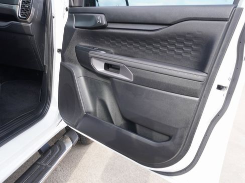 Used 2024 Ford Ranger XLT w/ Technology Package image 22