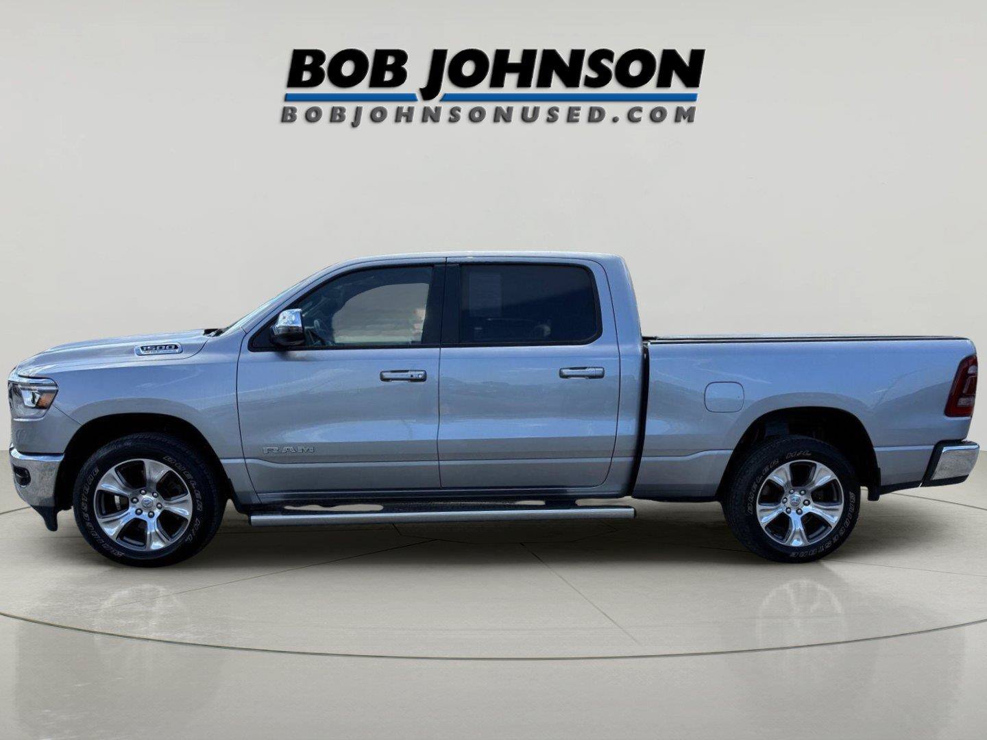 Used 2024 RAM 1500 Laramie AWD/4WD image 4