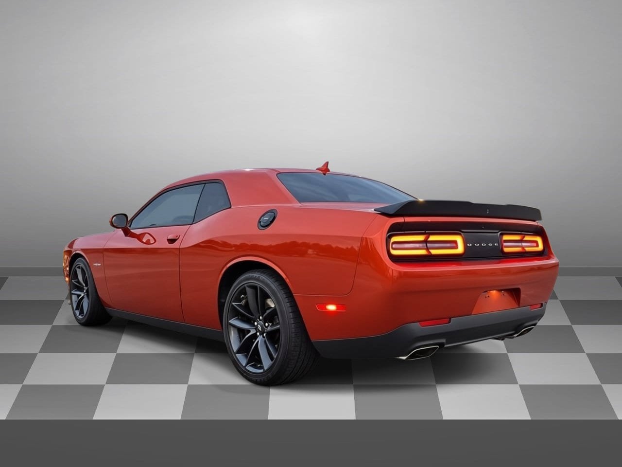 Used 2022 Dodge Challenger R/T w/ Shaker Package RWD image 4