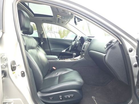 Used 2011 Lexus IS 250 AWD image 22