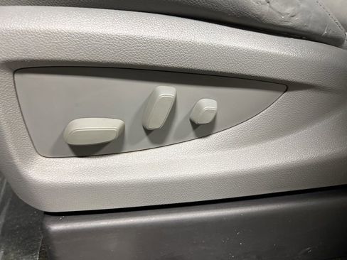 Used 2018 Chevrolet Tahoe LT image 26