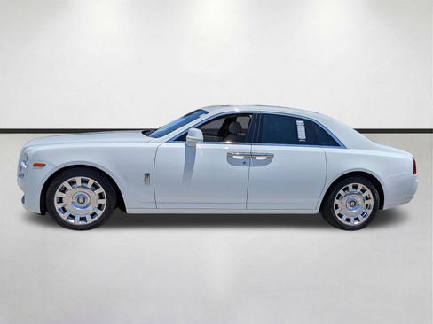 Used 2015 Rolls-Royce Ghost RWD image 7