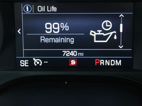 Used 2023 Chevrolet Camaro LS RWD image 36